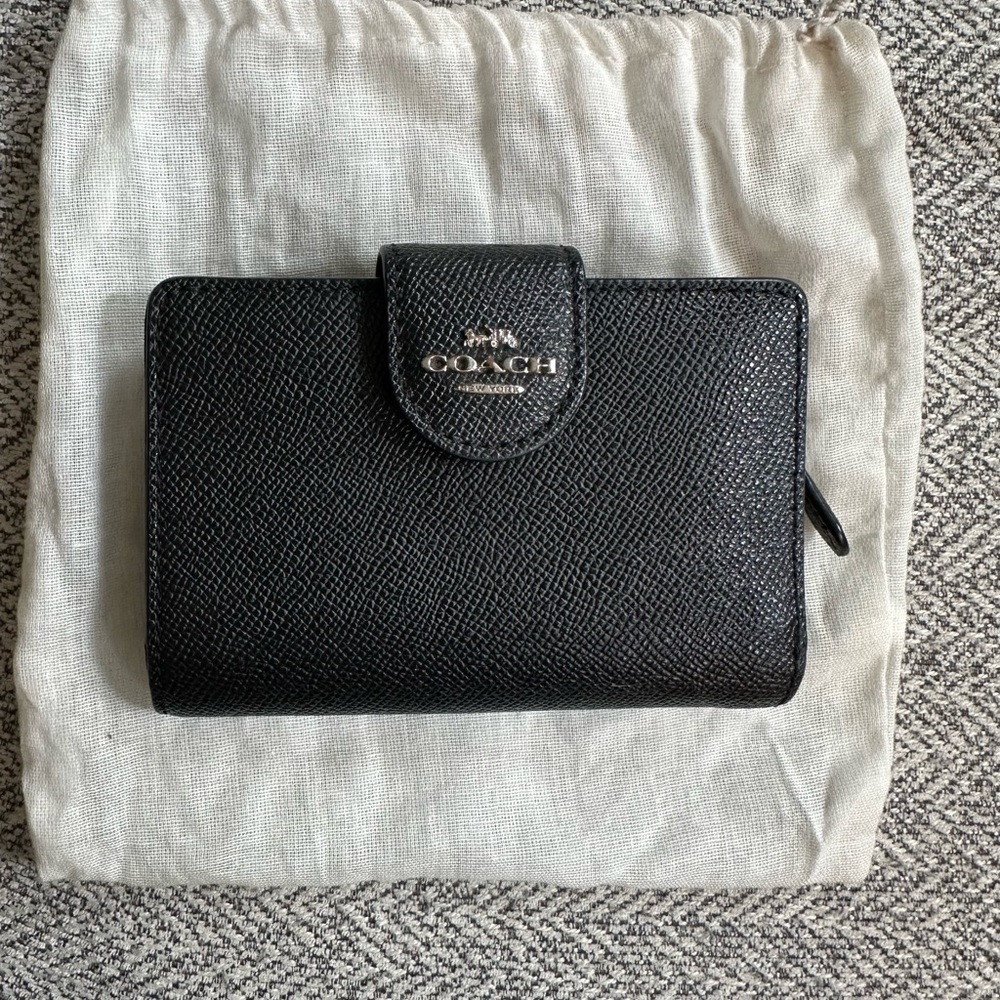 Coach Black Textured Leather Compact Wallet